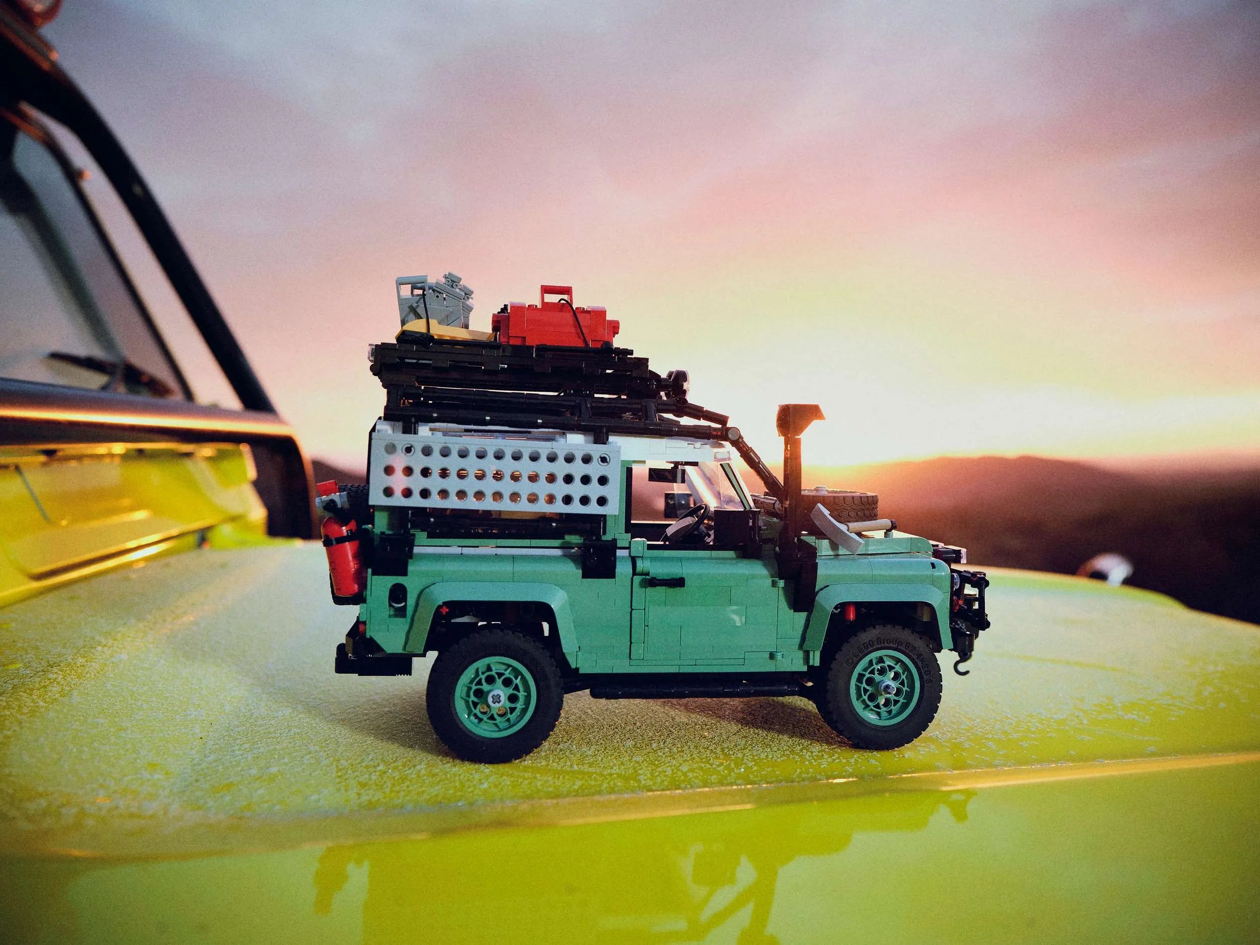 Land Rover Defender 90 (2336 pe&ccedil;as) - Brics Craft