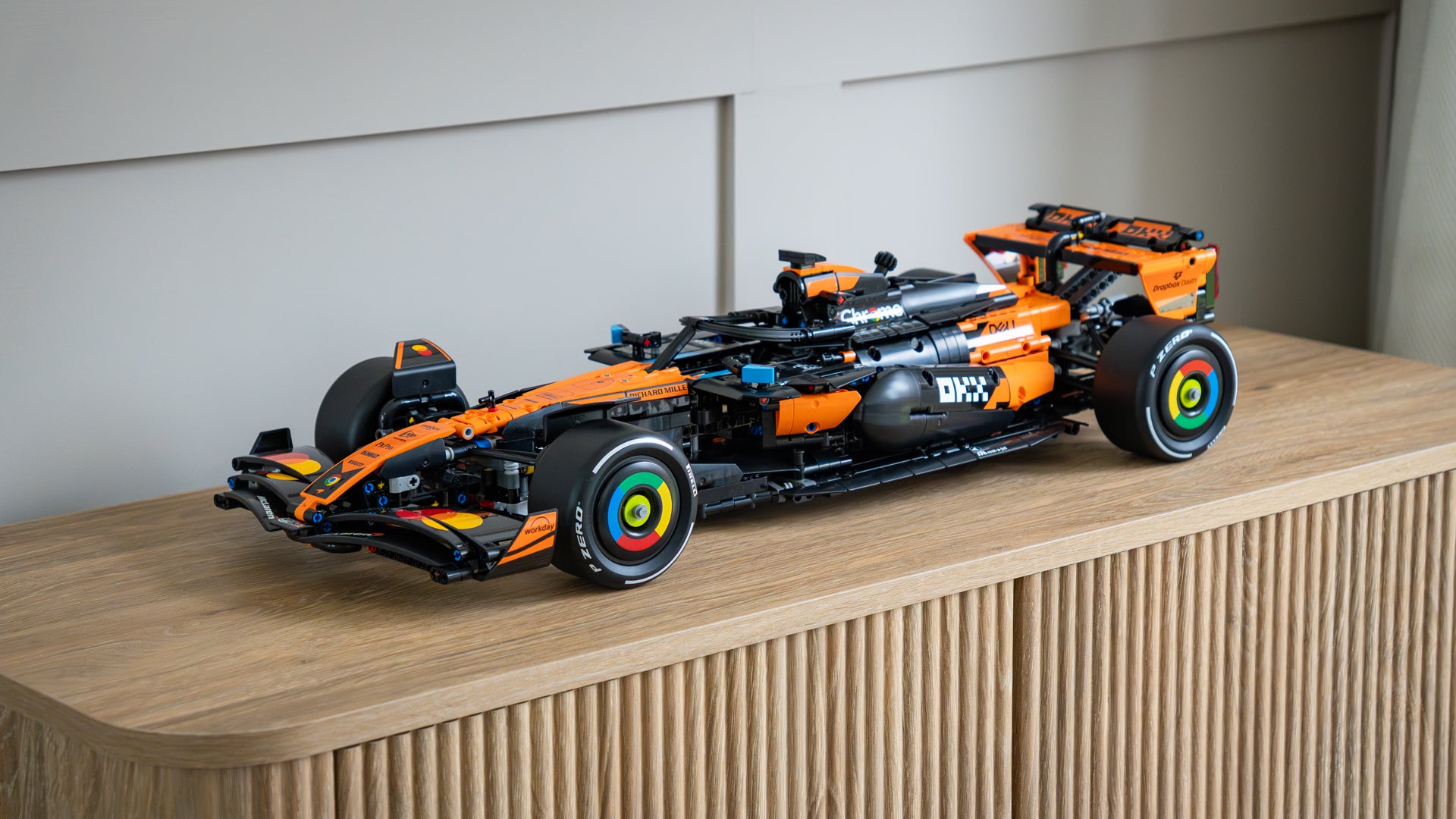 Oferta Exclusiva deste An&uacute;ncio | F&oacute;rmula 1 - McLaren MCL39 (1675 pe&ccedil;as)