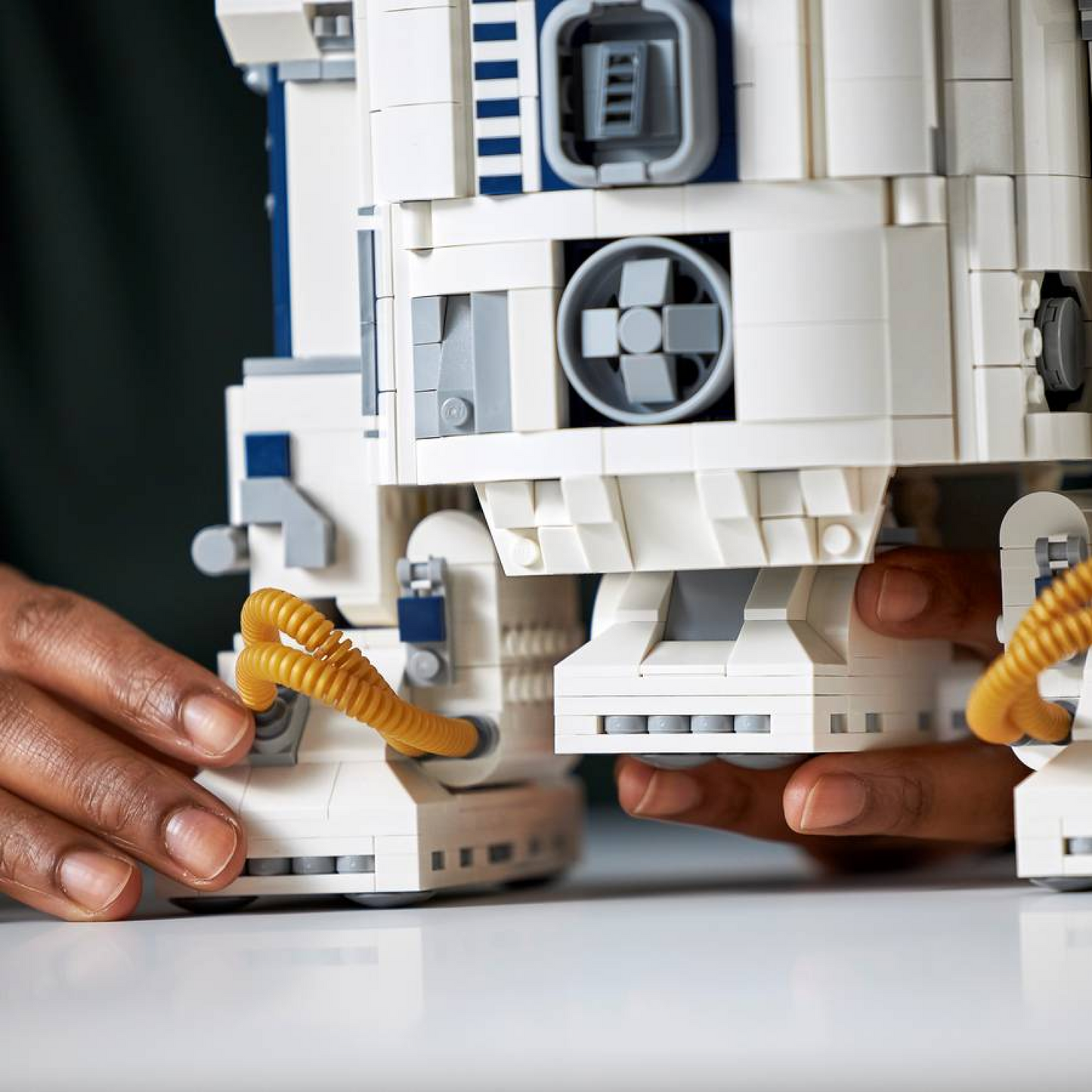 Star Wars - R2-D2 (2314 pe&ccedil;as)