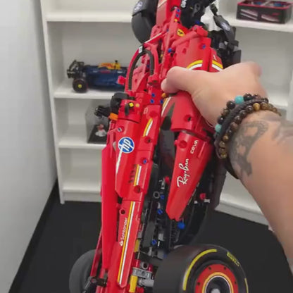 F&oacute;rmula 1 - Ferrari SF24 (1361 pe&ccedil;as)