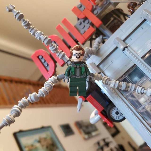 Clarim Di&aacute;rio do Homem-Aranha (3772 pe&ccedil;as)