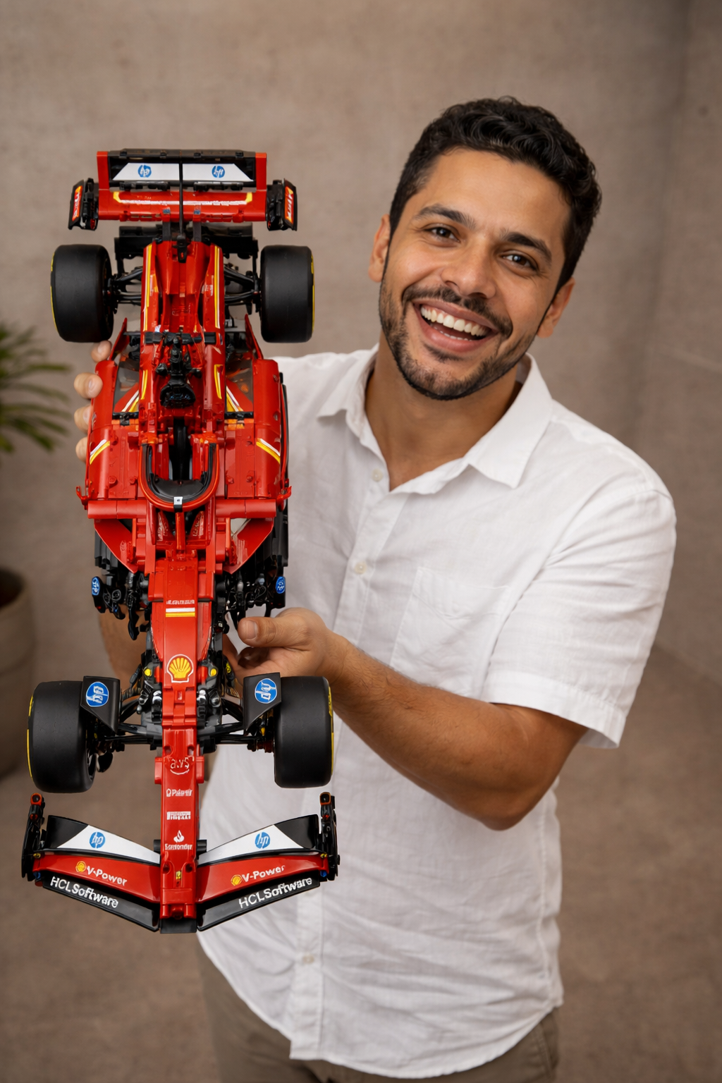 F&oacute;rmula 1 - Ferrari SF24 (1361 pe&ccedil;as)