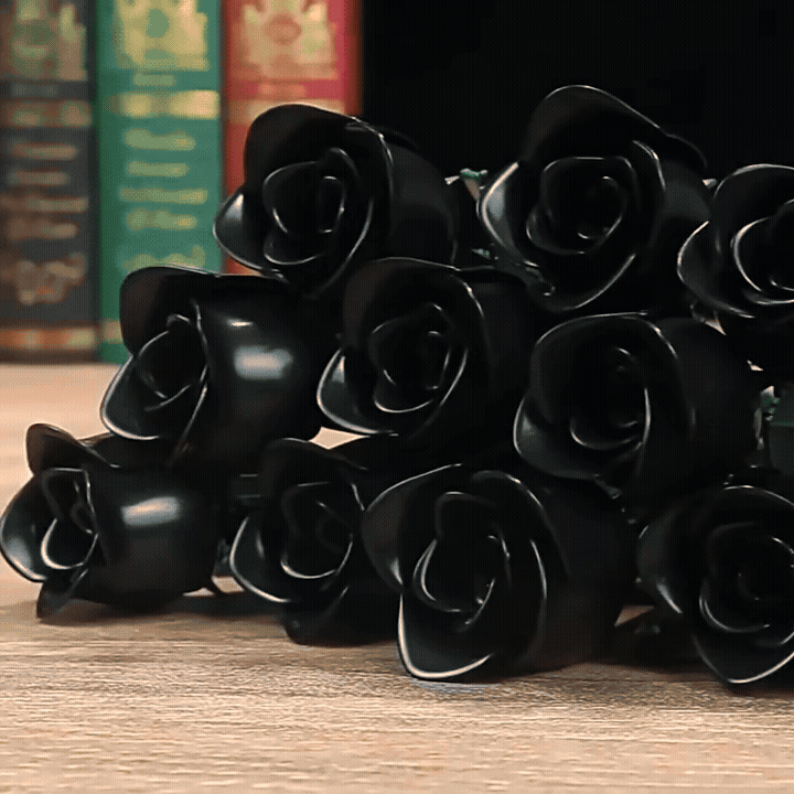 Montagem do Buqu&ecirc; de Rosas Negras - processo de constru&ccedil;&atilde;o