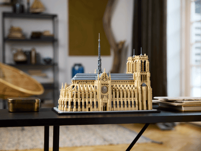Catedral de Notre-Dame de Paris (4383 pe&ccedil;as)