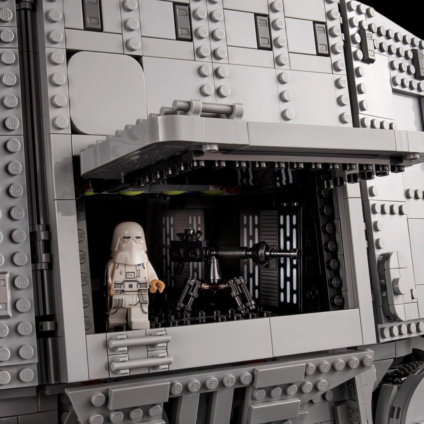 Star Wars - AT-AT (6782 pe&ccedil;as)