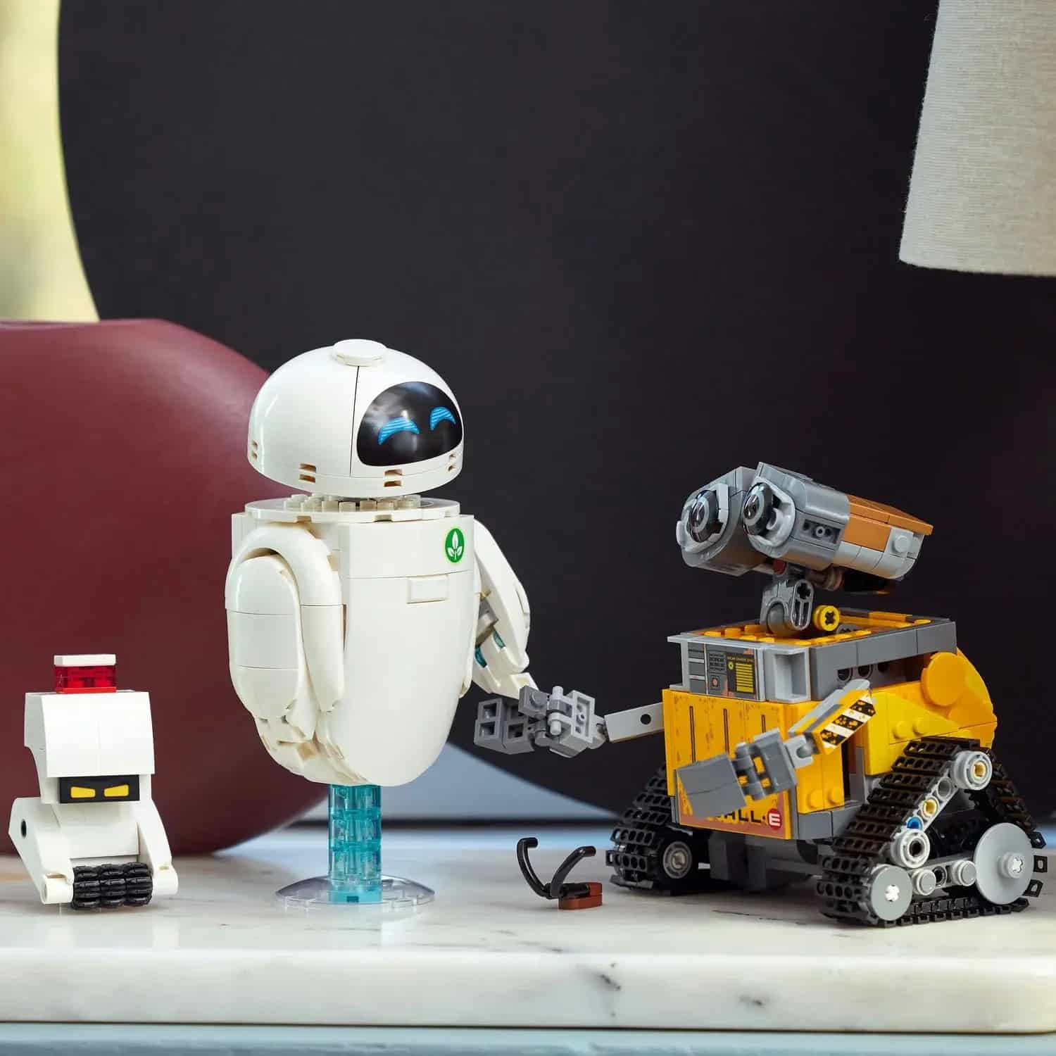 Oferta Exclusiva deste An&uacute;ncio | WALL-E e Eva (811 pe&ccedil;as)