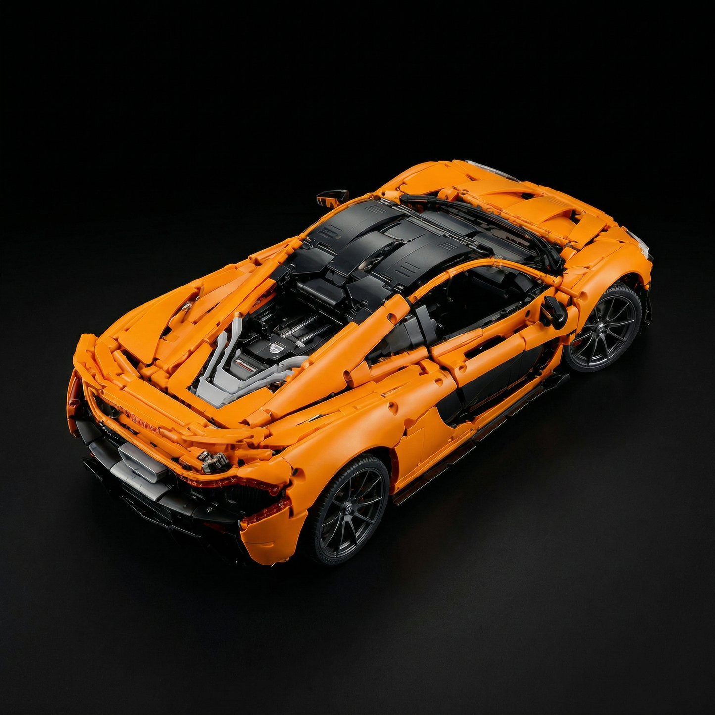 McLaren P1 (3893 pe&ccedil;as)