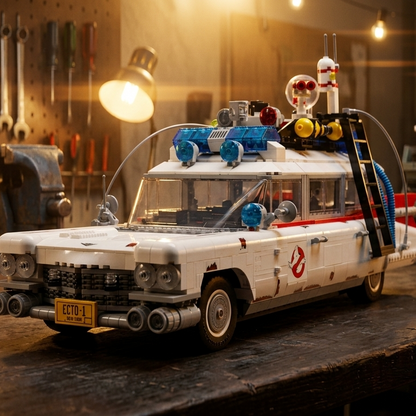 Cadillac ECTO-1 dos Ca&ccedil;a-Fantasmas (2352 pe&ccedil;as)