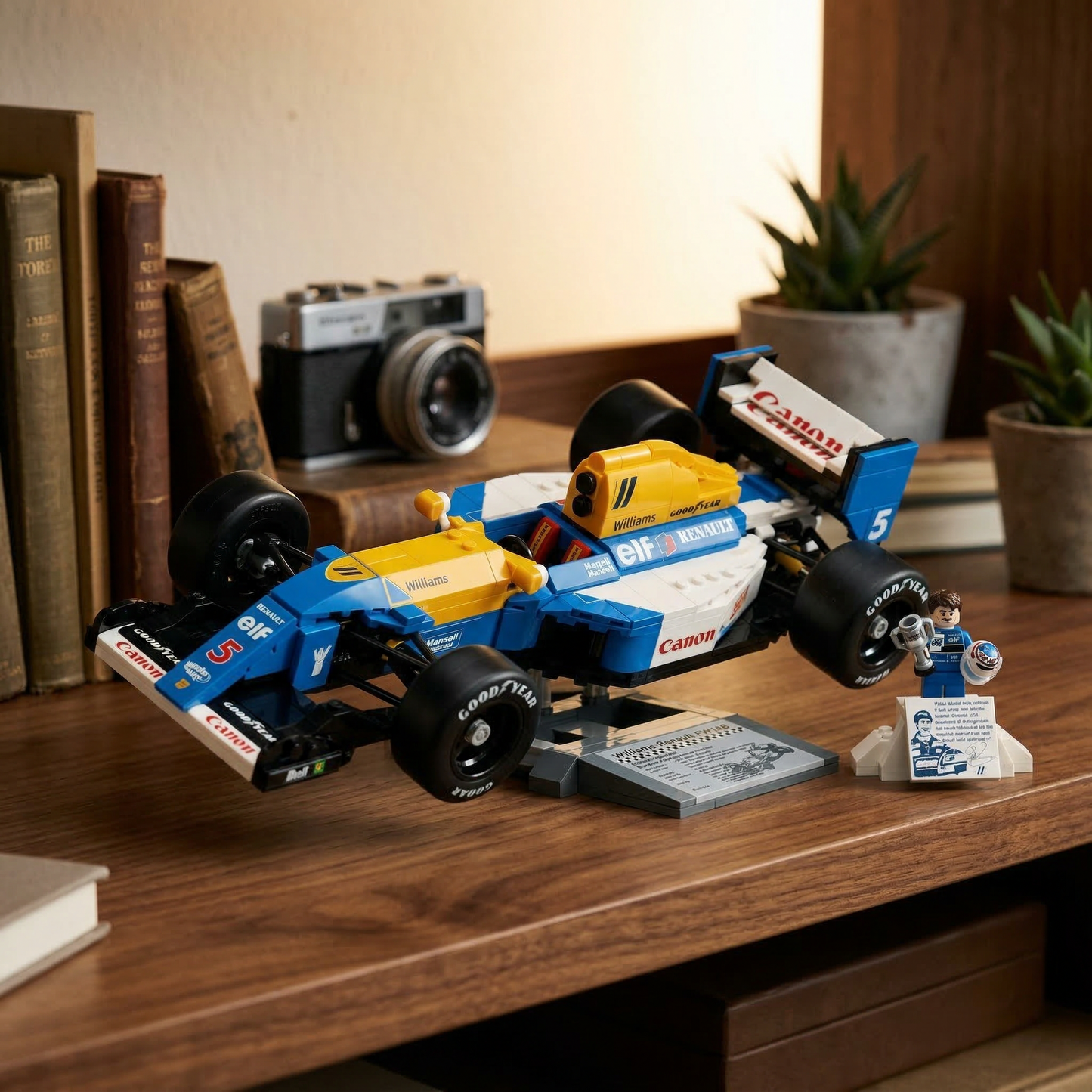 Nigel Mansell - Williams Racing FW14B (799 pe&ccedil;as)