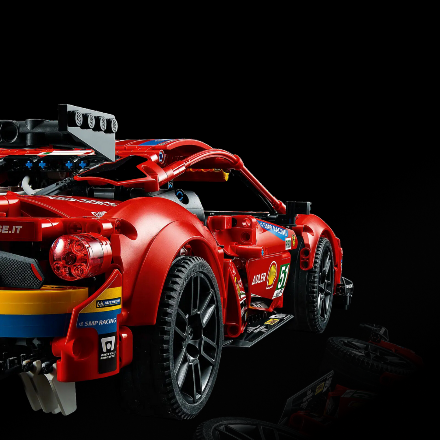 Ferrari 488 GTE (1677 pe&ccedil;as)
