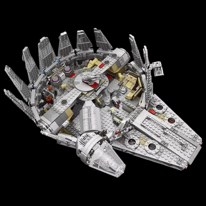 Star Wars - Millennium Falcon (1381 pe&ccedil;as)