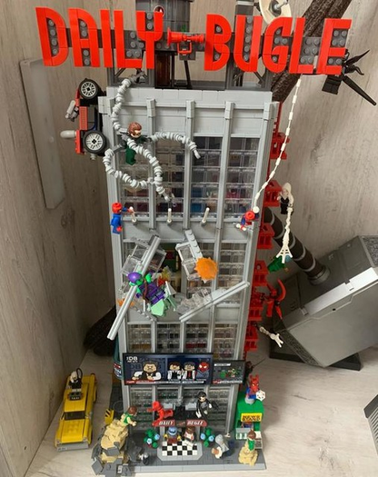 Clarim Di&aacute;rio do Homem-Aranha (3772 pe&ccedil;as)