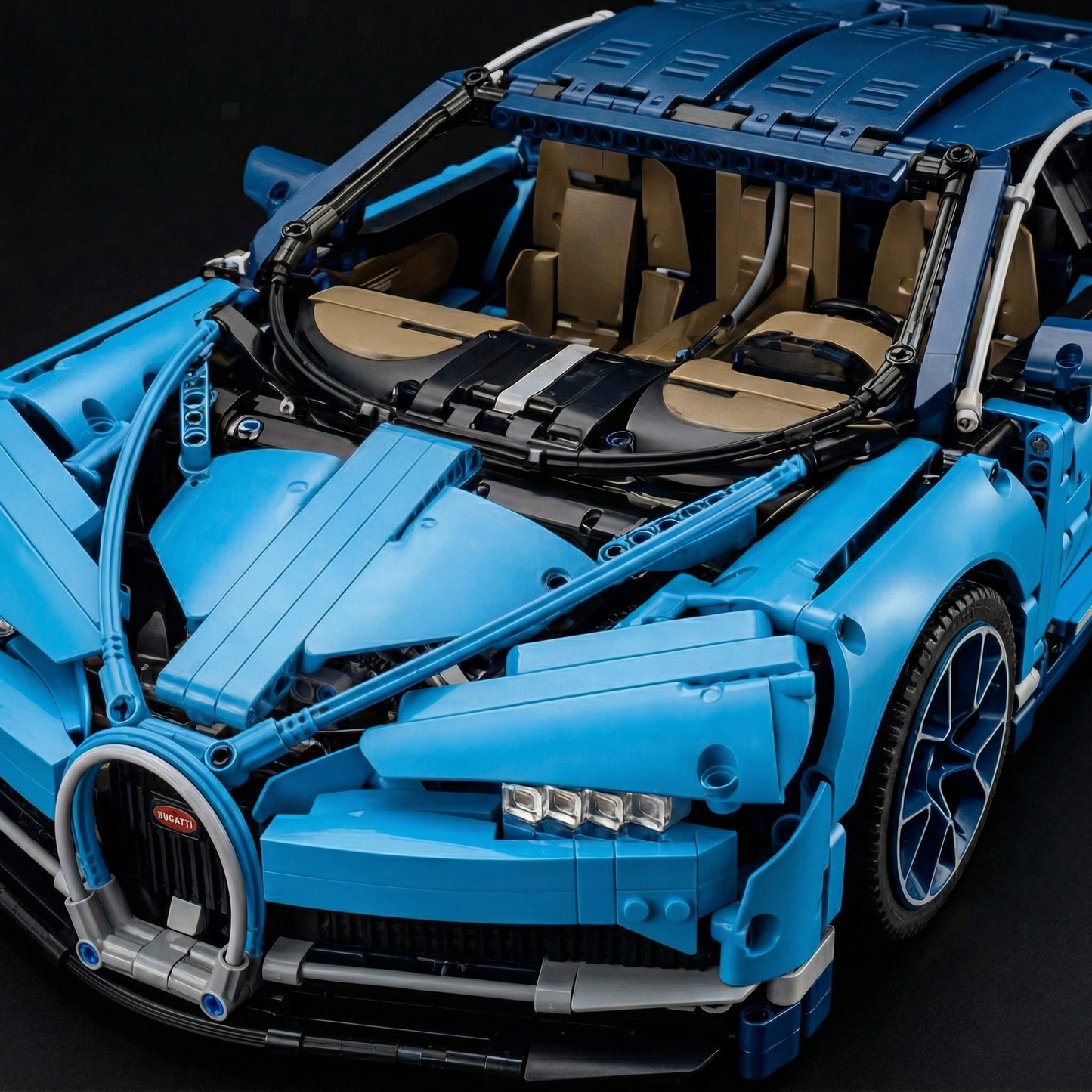 Bugatti Chiron (3599 pe&ccedil;as)