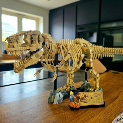 Oferta Exclusiva deste An&uacute;ncio | F&oacute;ssil do Tiranossauro Rex - Jurassic Park (3145 pe&ccedil;as)