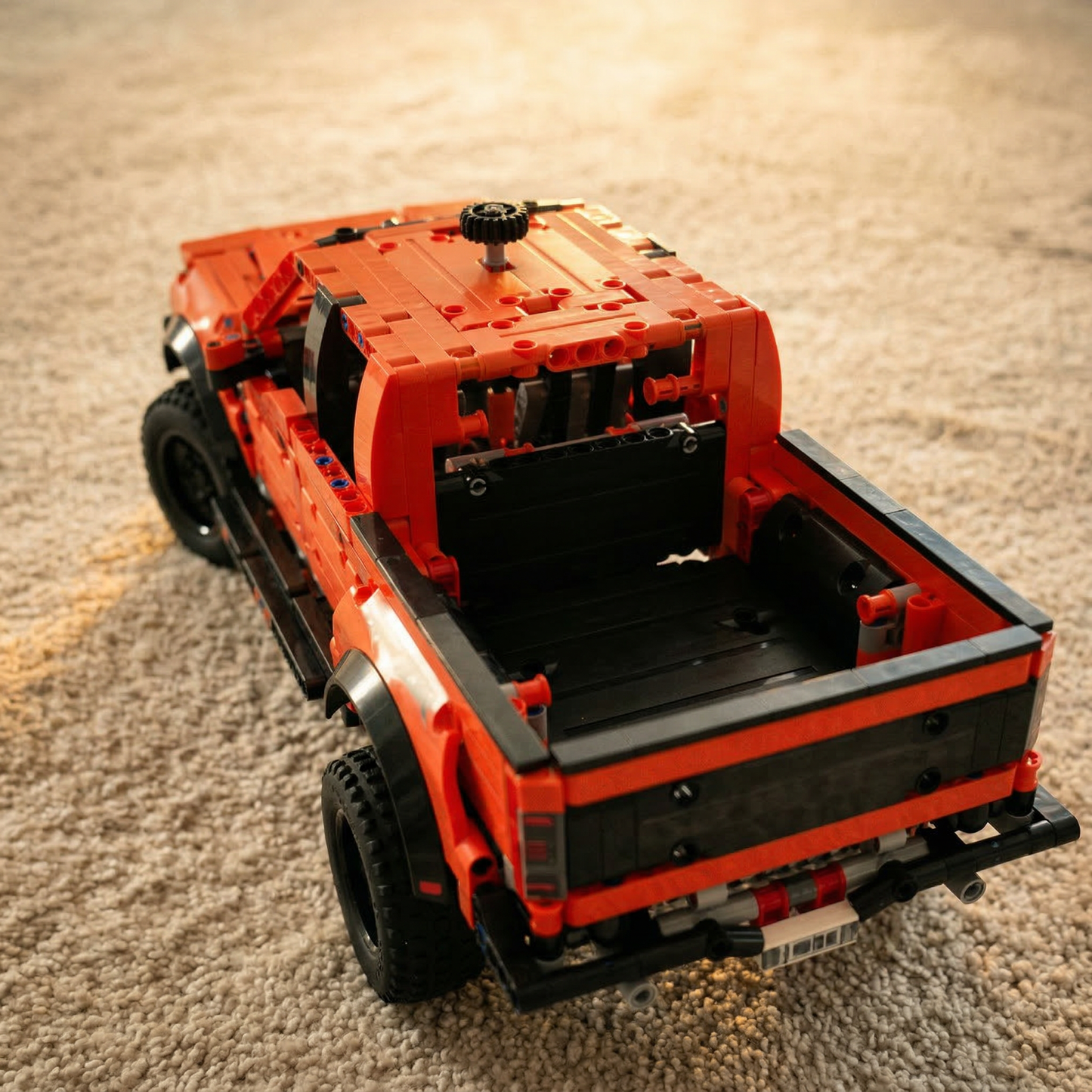 Ford F-150 Raptor Vermelho (1379 pe&ccedil;as)