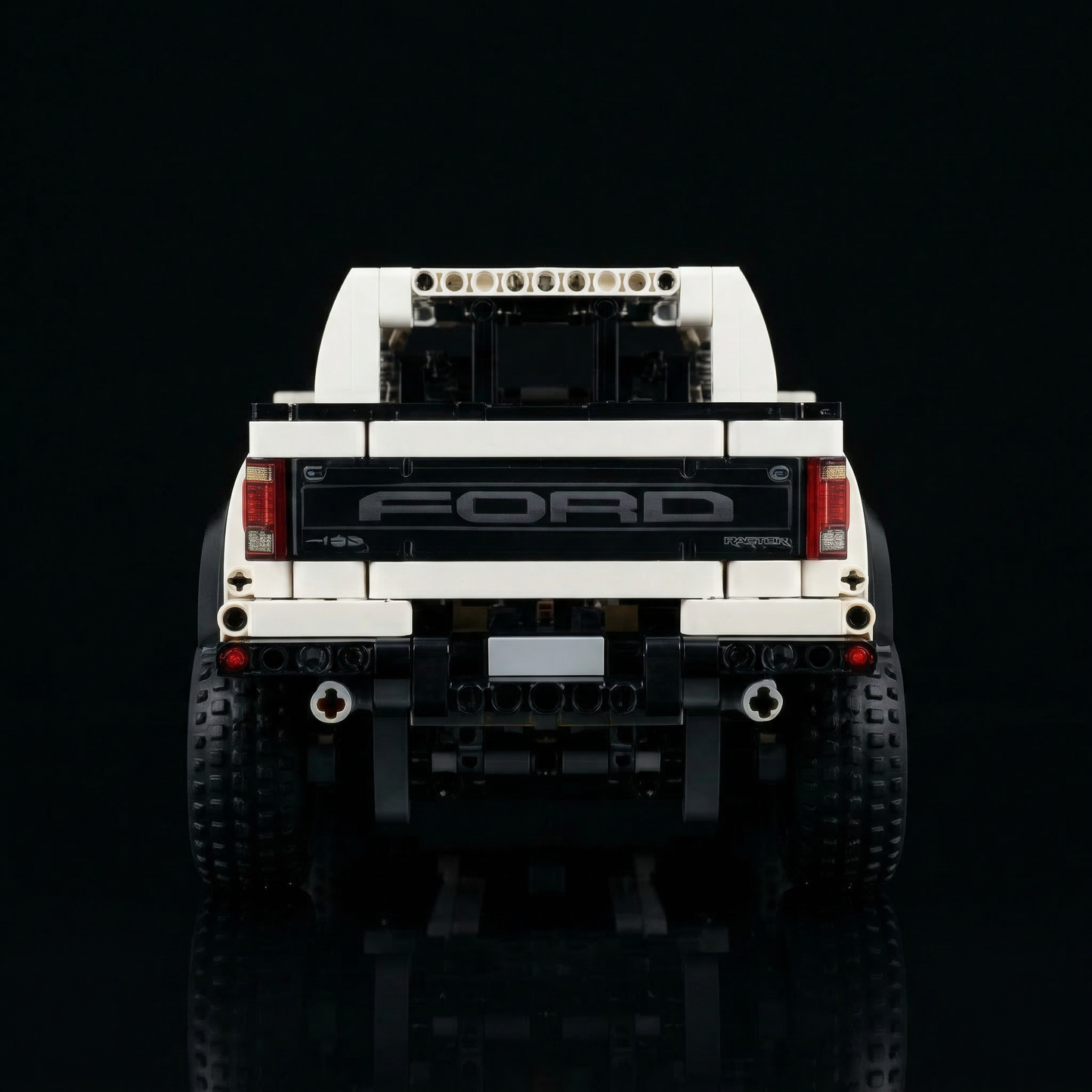 Ford F-150 Raptor Branca (1379 pe&ccedil;as)