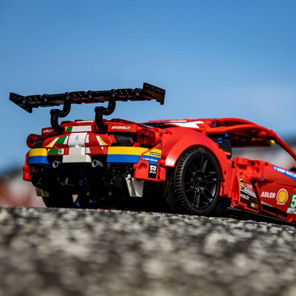 Ferrari 488 GTE (1677 pe&ccedil;as)