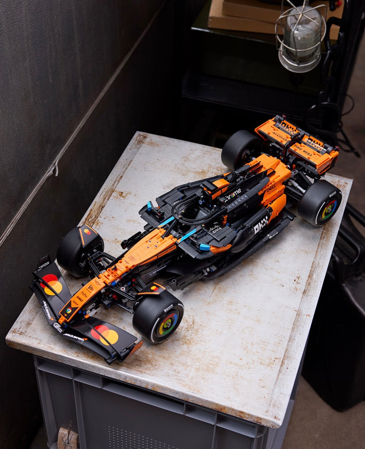 F&oacute;rmula 1 - McLaren MCL39 (1675 pe&ccedil;as)