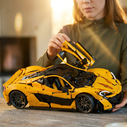 McLaren P1 (3893 pe&ccedil;as)