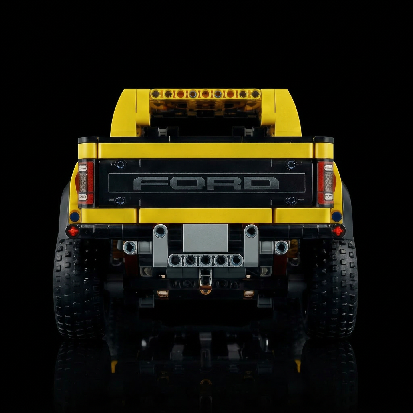 Ford F-150 Raptor Amarelo (1379 pe&ccedil;as)