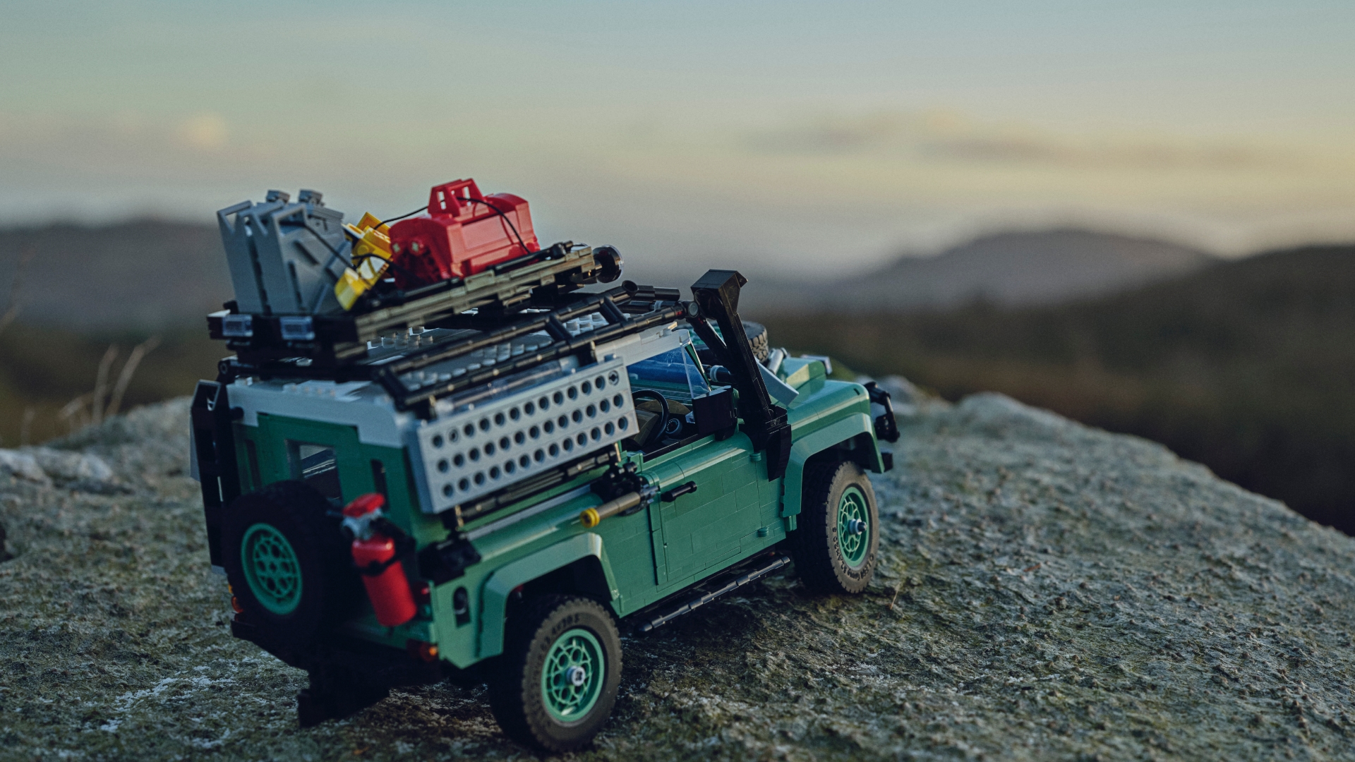 Land Rover Defender 90 (2336 pe&ccedil;as) - Brics Craft