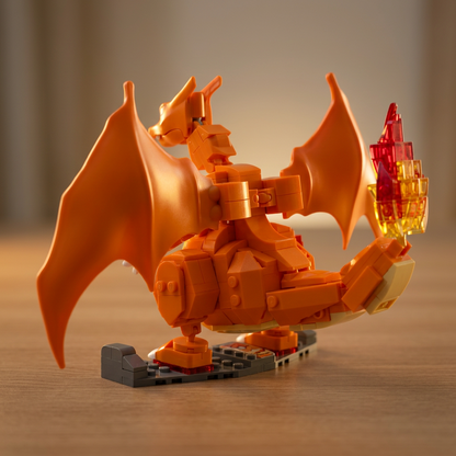 Pok&eacute;mon - Charizard (273 pe&ccedil;as)